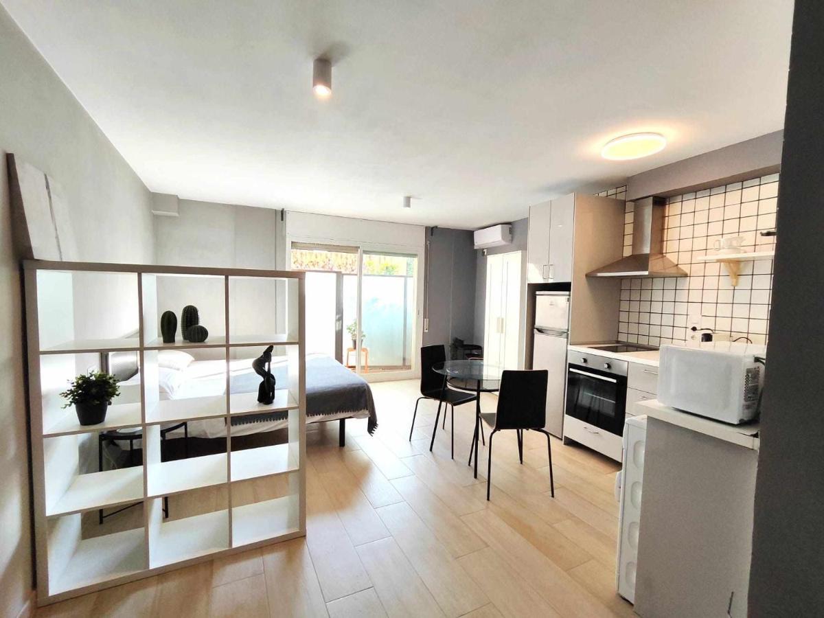 Mazi Apartments Suite Mataro Exterior photo